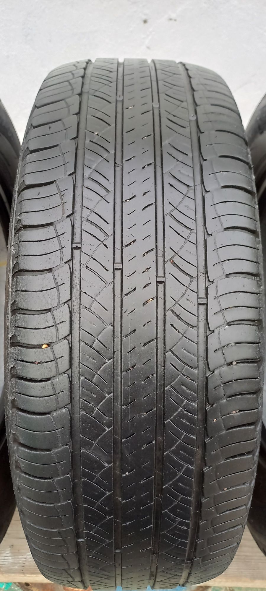 Шины Michelin б/у 215 65r16