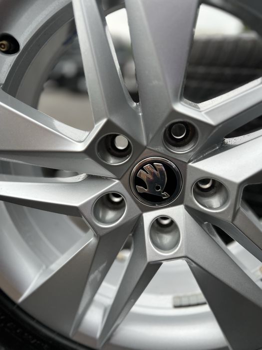 *Komplet alufelg 5x112 17” skoda seat volkswagen audi