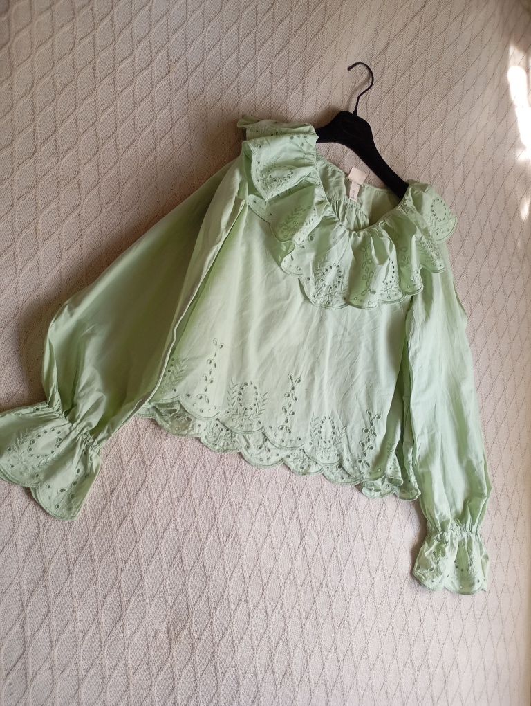 H&M 38r pistacjowa luźna bluzka haftowana bawełniana