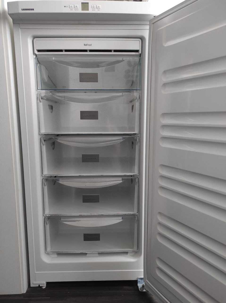 Морозильный шкаф Liebherr GNP 1913 Comfort