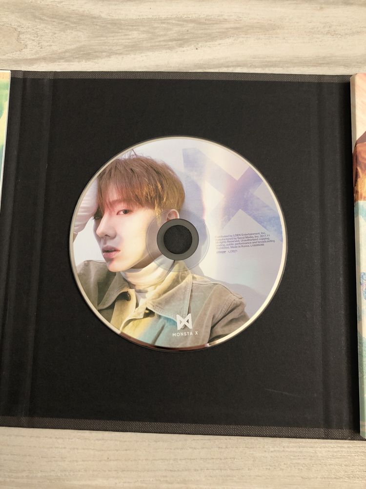 Sprzedam album monsta x the code