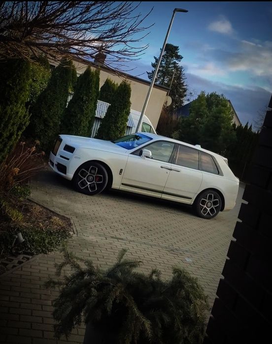 Podnajmę stanowisko fryzjerskie