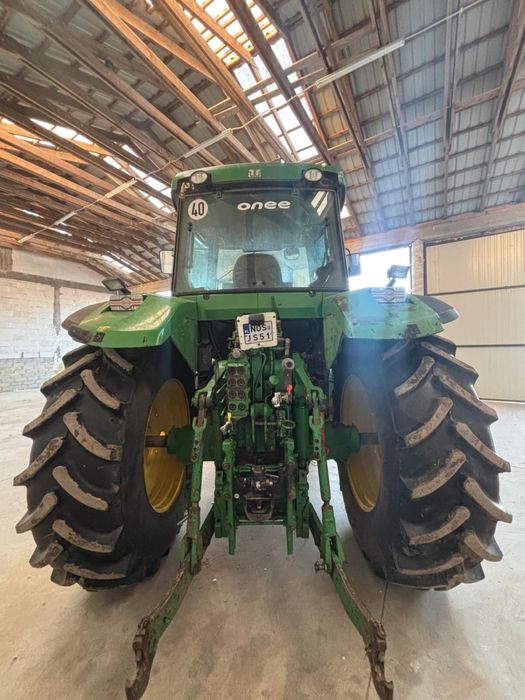 John Deere 7810
