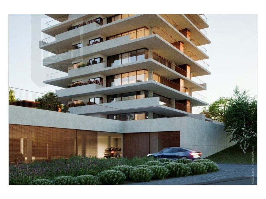 Apartamento T2 Novo Luxo no Edifício Miramar Porto