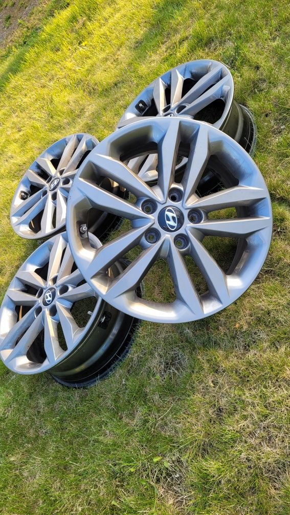 Felgi aluminiowe 17" Hyundai 130 UŻYWANE