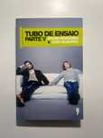 Livro Tubo de Ensaio V, de Bruno Nogueira e João Quadros