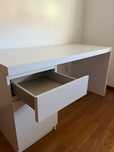 Vendo secretária brancas Ikea