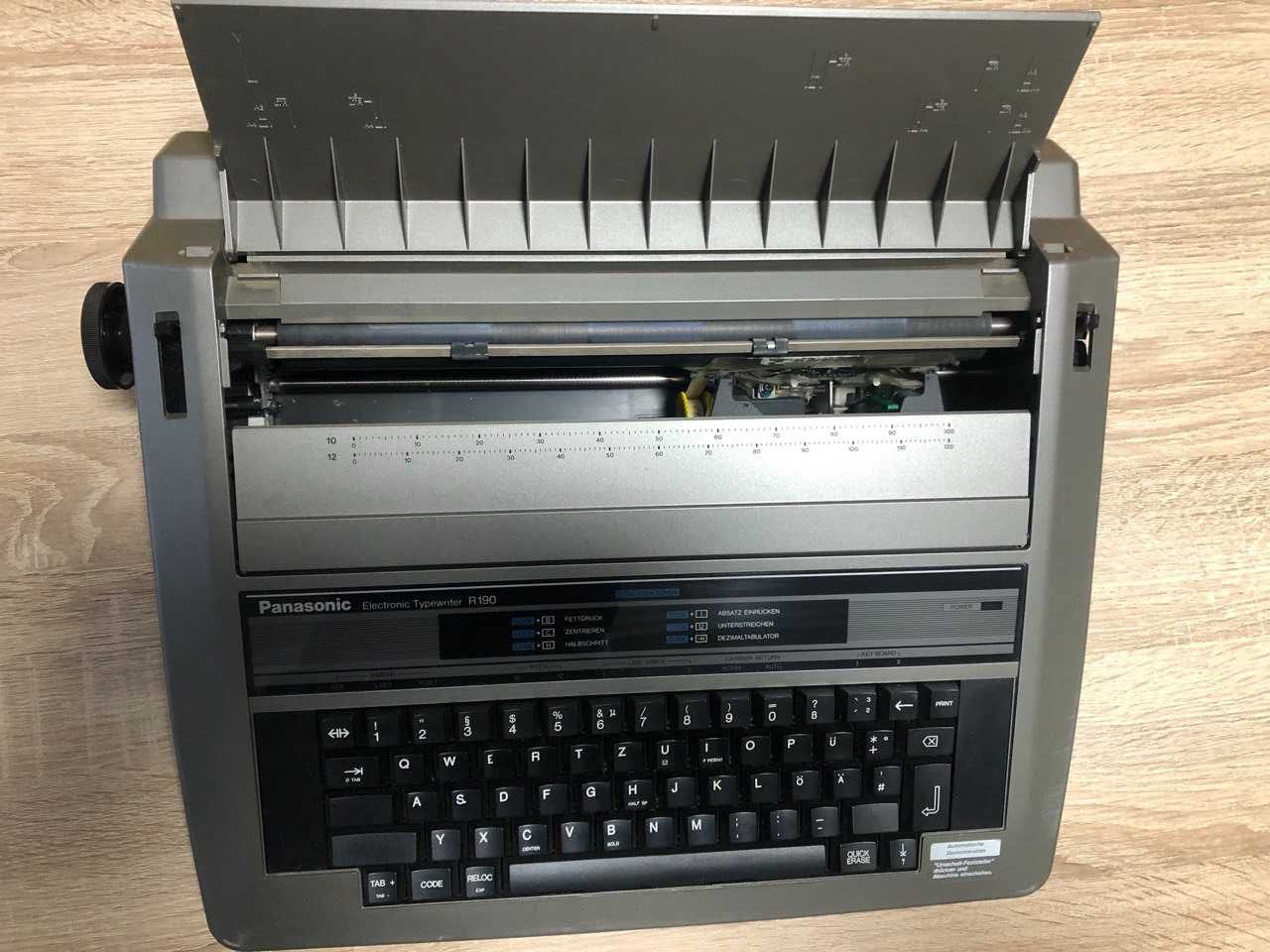 Електрична друкарська машинка PANASONIC КХ-R190