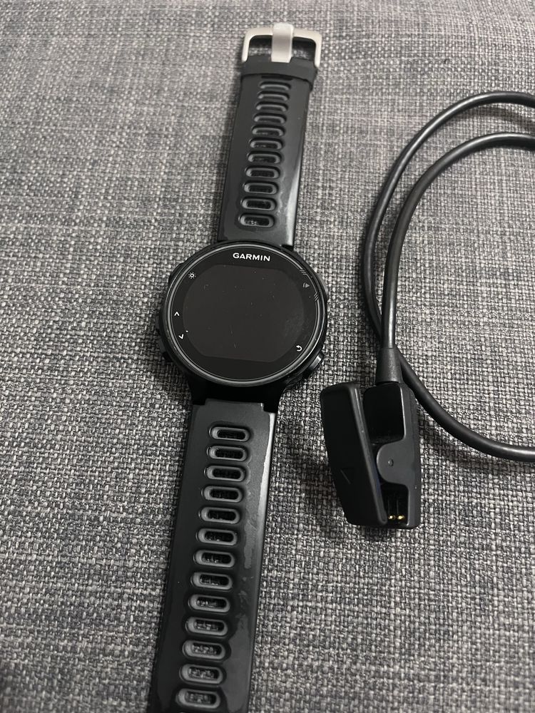 Zegarek Garmin Forerunner 735xt