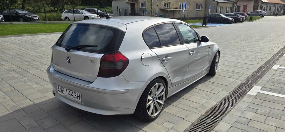 BMW 1 1.6LPG 2005r 5 drzwi climatronic grzane fotele tempomat