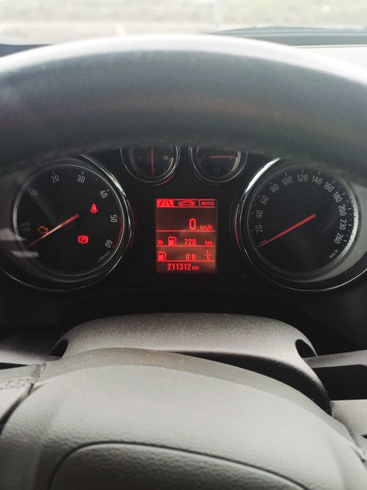 Opel Astra Tourer 1.6 cdti 136cv Cosmo S/S