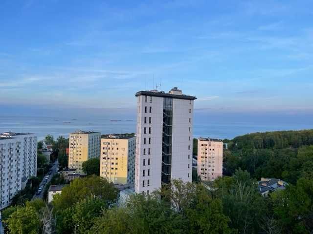 Apartament z balkonem z widokiem na morze , 7 min od plaży