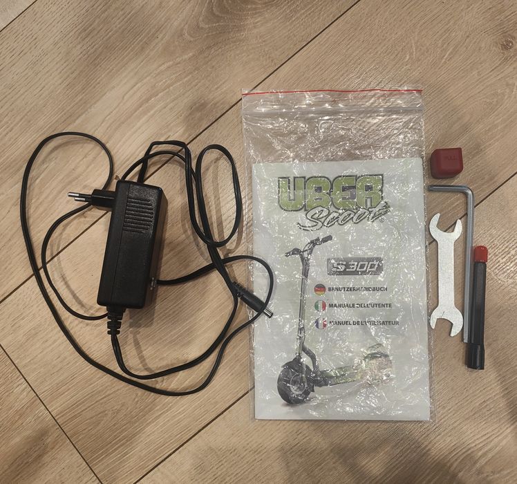 Hulajnoga elektryczna UberScoot S300W