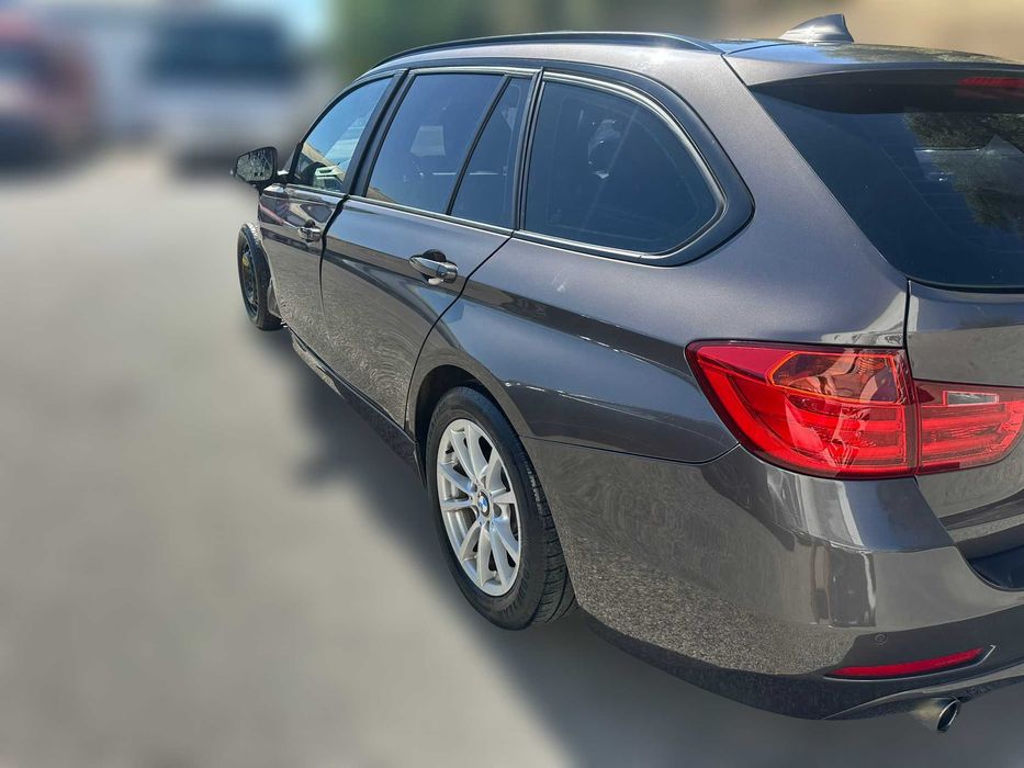 BMW F31 320 d Touring de 2013 Salvado