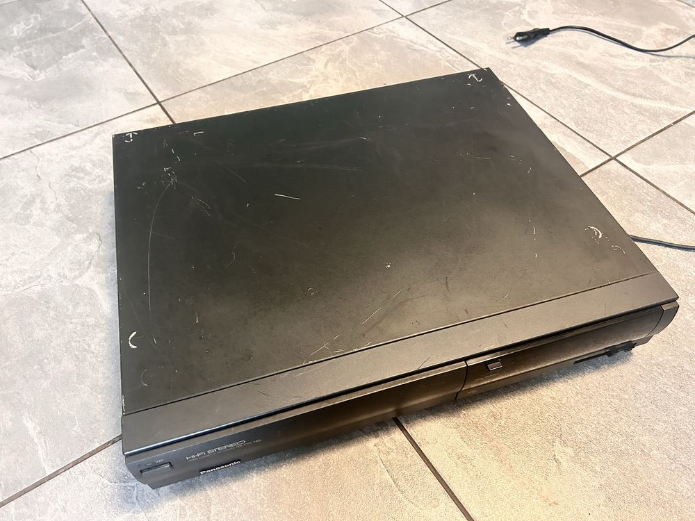 Video magnetowid Panasonic NV-F65 NV F 65 VHS