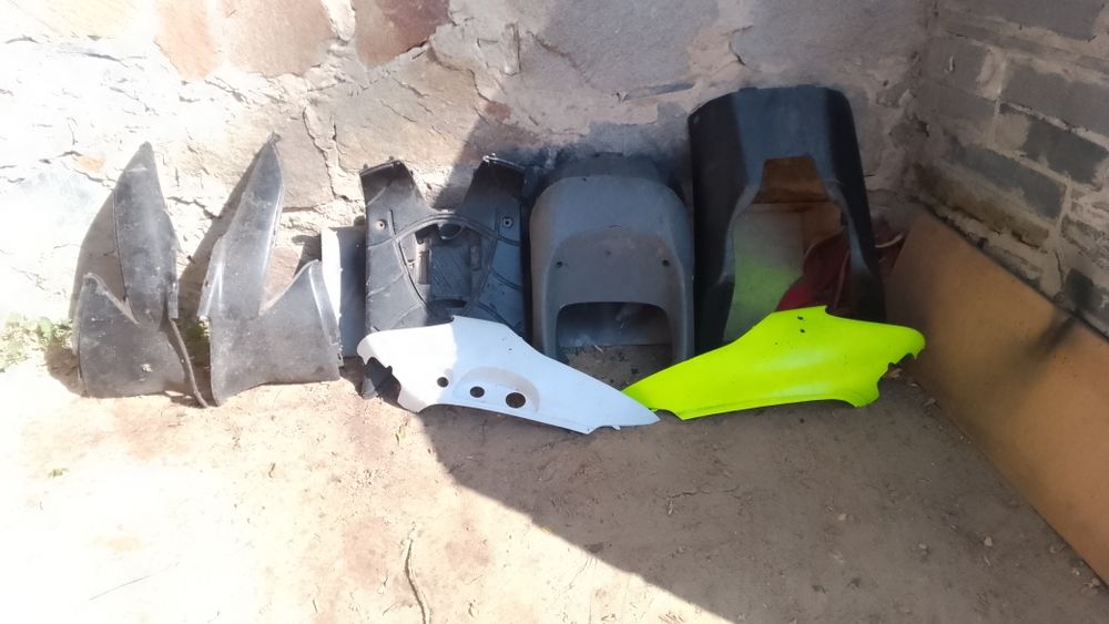 Пластик на сузуки летц 1