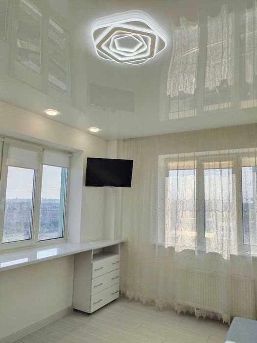 Просторная 1-ком кв 48м² с ремонтом в ЖК "Журавлі"