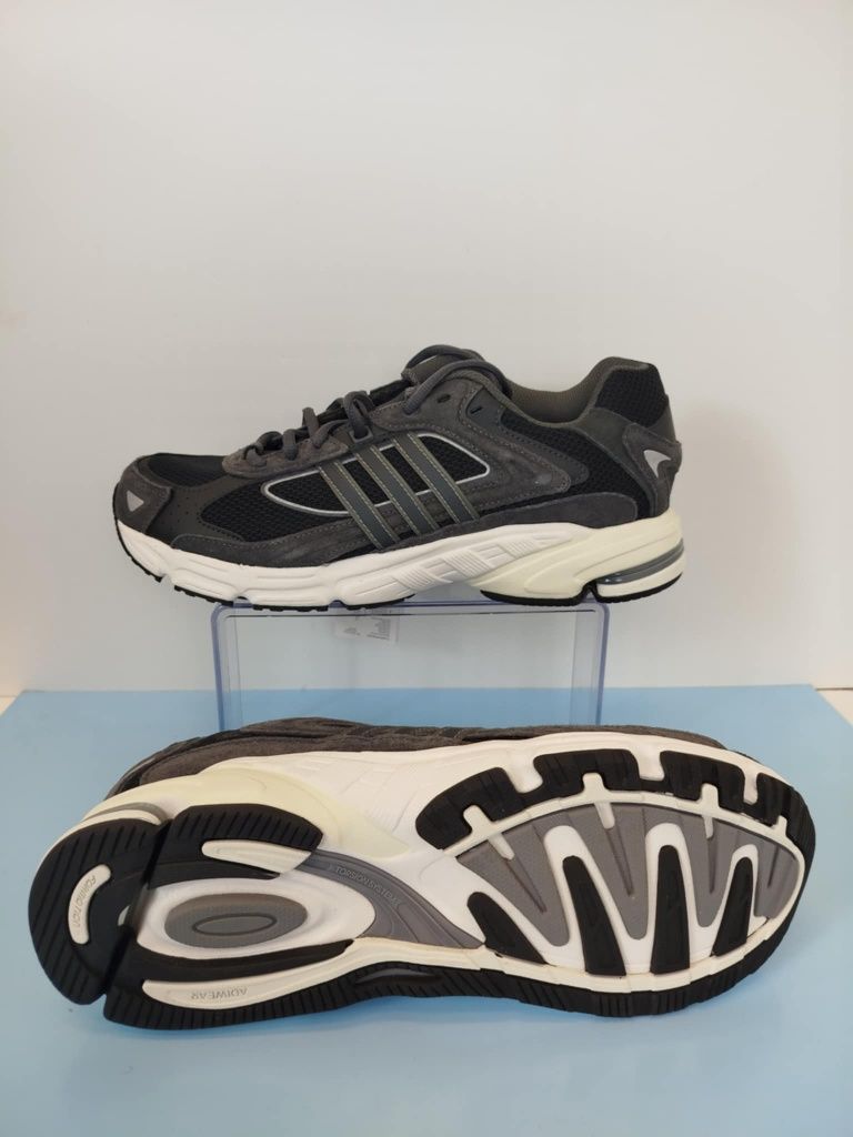 Buty Adidas Response CL w rozmiarze 44