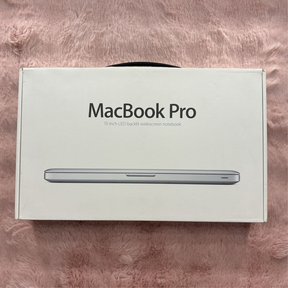 MacBook Pro 13” 2011 без операційної системи