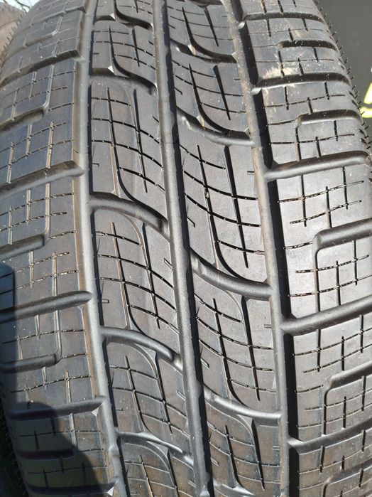 A85# Opony uzywane M/S  275/55/19" Pirelli