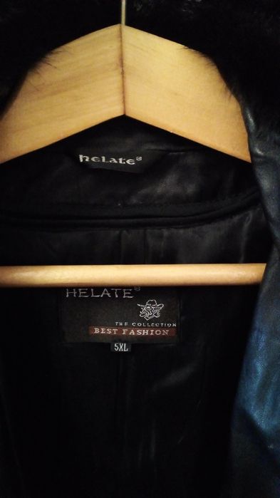 Куртка кожаная с капюшоном