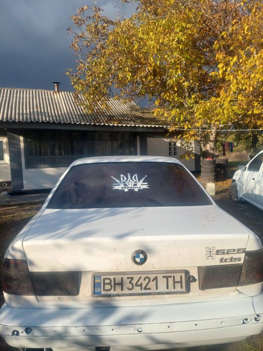 Продам BMW E34 525tds