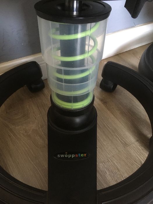 Aeris Swoppster krzesło stołek do biurka dla dzieci