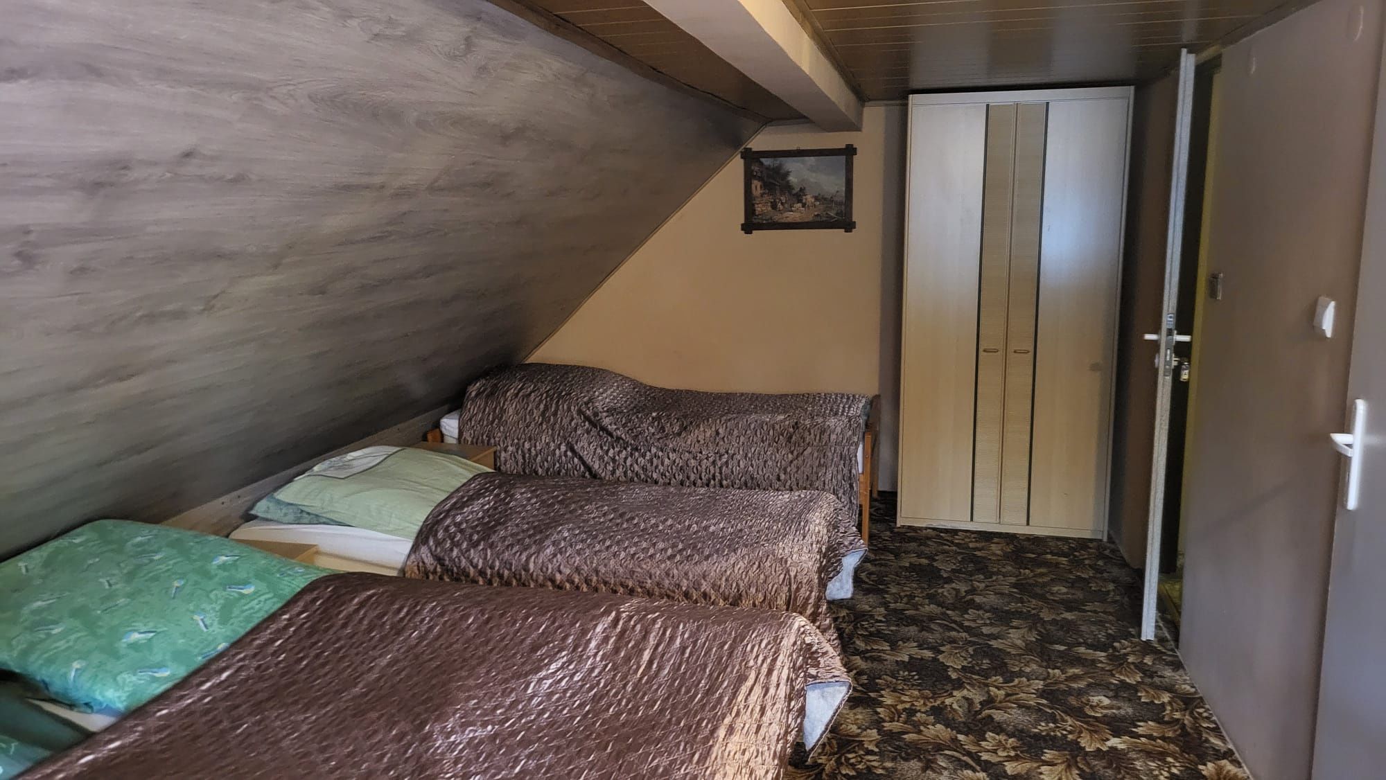 Wynajmę pokoje 2, 3, 4, 5 osobowe