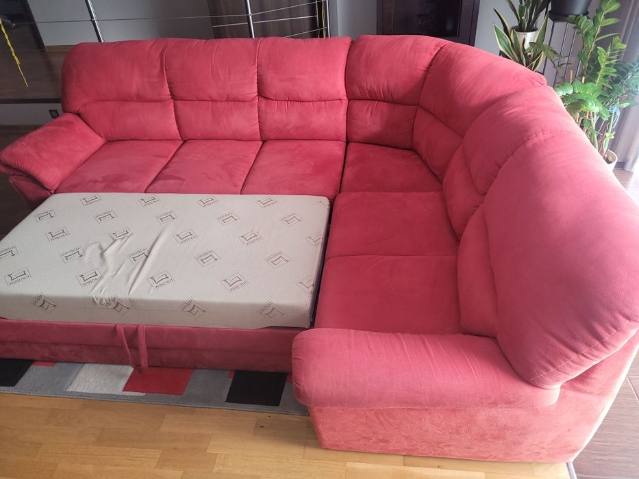 Kanapka naroznik czerwona  bdb+