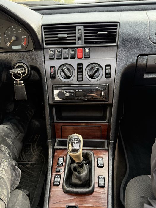 Merdedes benz  c220