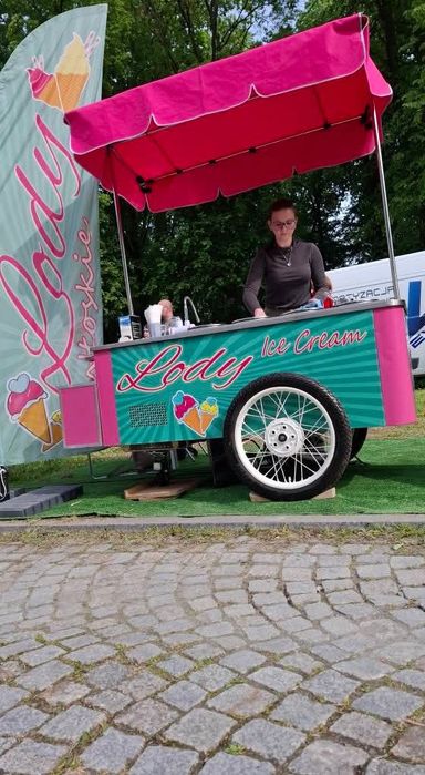 Lody na Twoją imprezę- unikatowa riksza z lodami