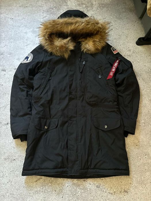 Нова парка Alpha Industries, зимова куртка з стрічкою і набоями