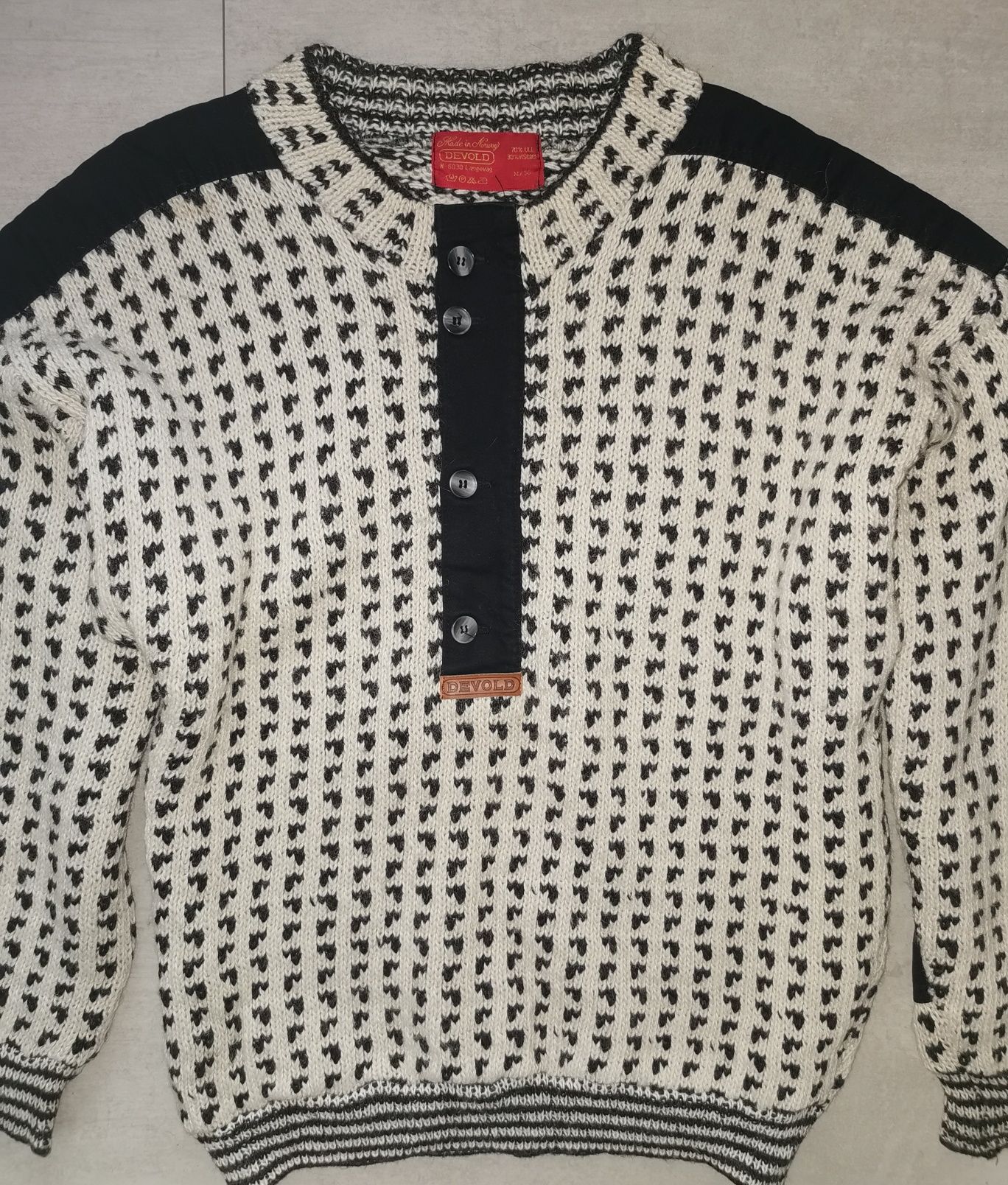 Devold Norway M/L solidny ciepły sweter wool