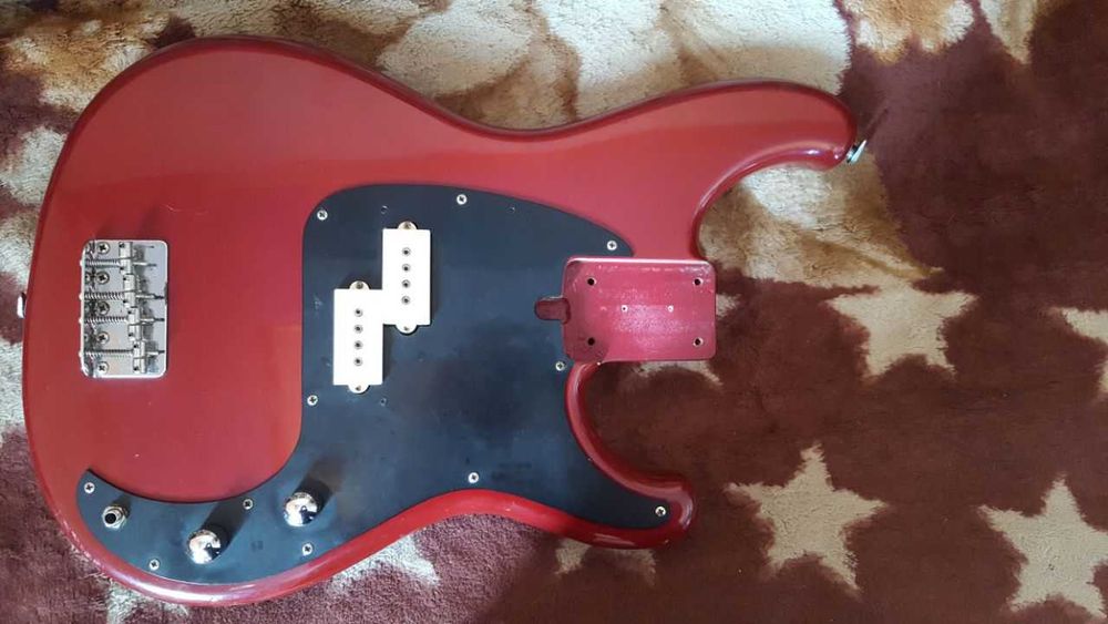 Ibanez Roadstar RB 630, 1984 Japan bass body.