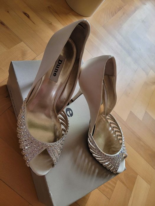 Dune London ślubne 39