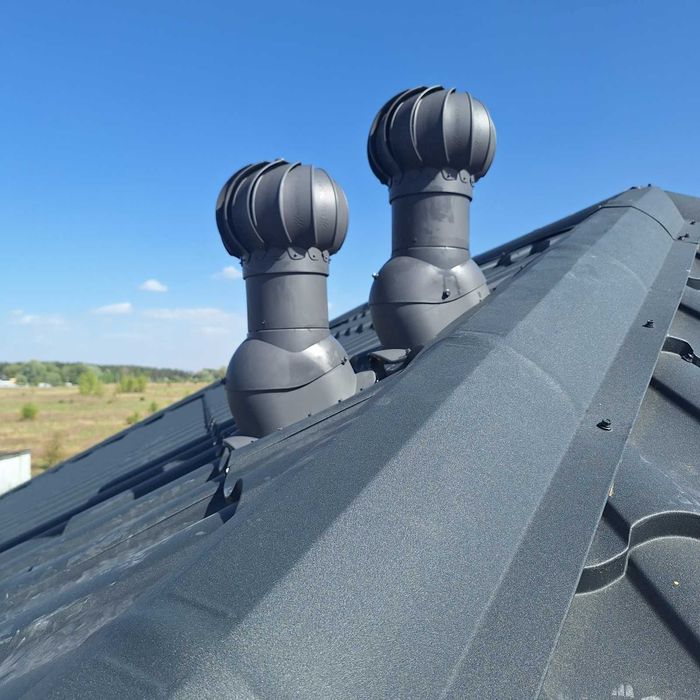 Вентиляція в будинку, вихід вентиляції збоку, вентиляція через дах