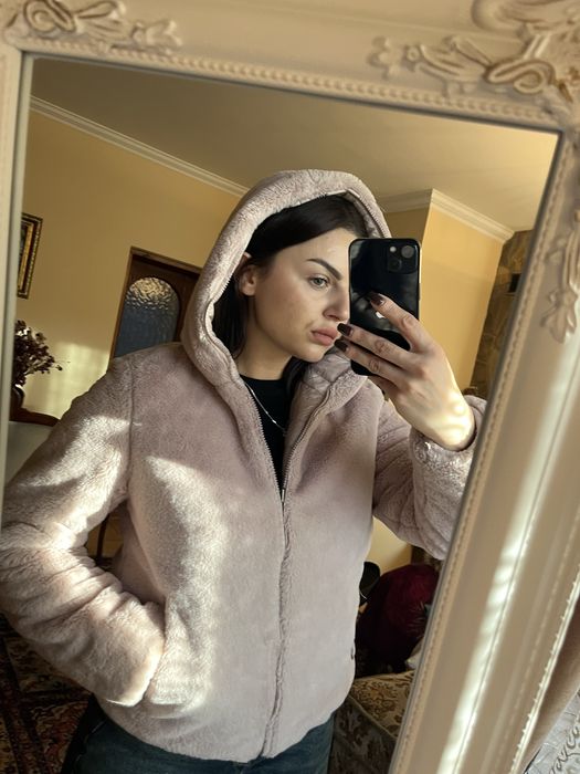 Зимова куртка коротка