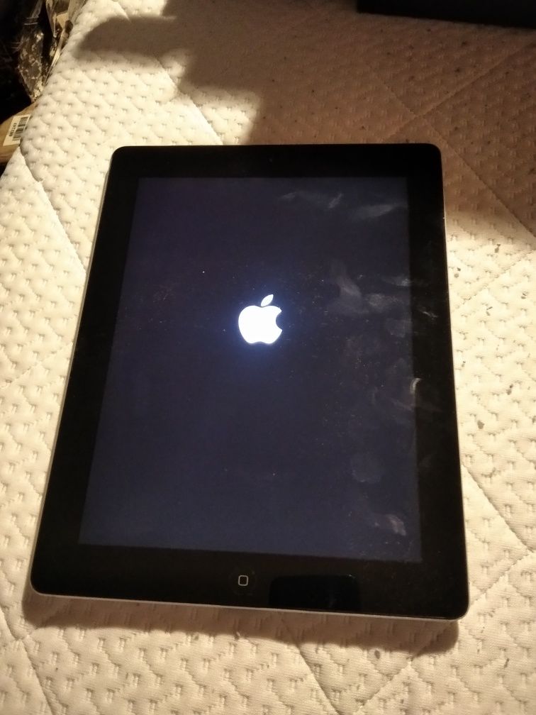 Sprzedam ipad Apple model A1396