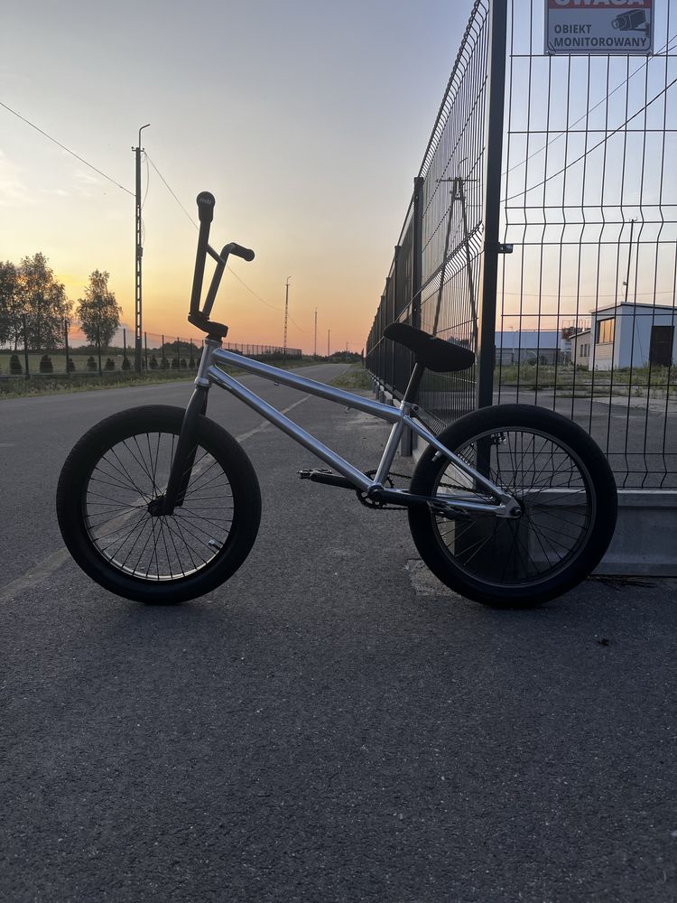 Rower Bmx mongoose l60