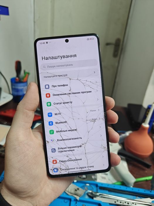 Ремонт скла дисплея з гарантією (Apple, Samsung, Xiaomi, Google)