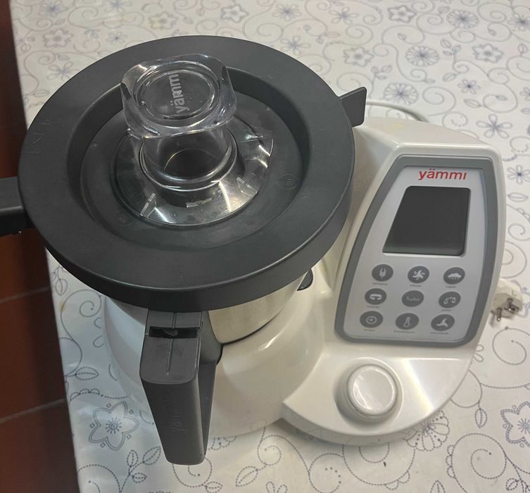 Yämmi 1 – Robot de Cozinha Multifuncional em Excelente Estado!