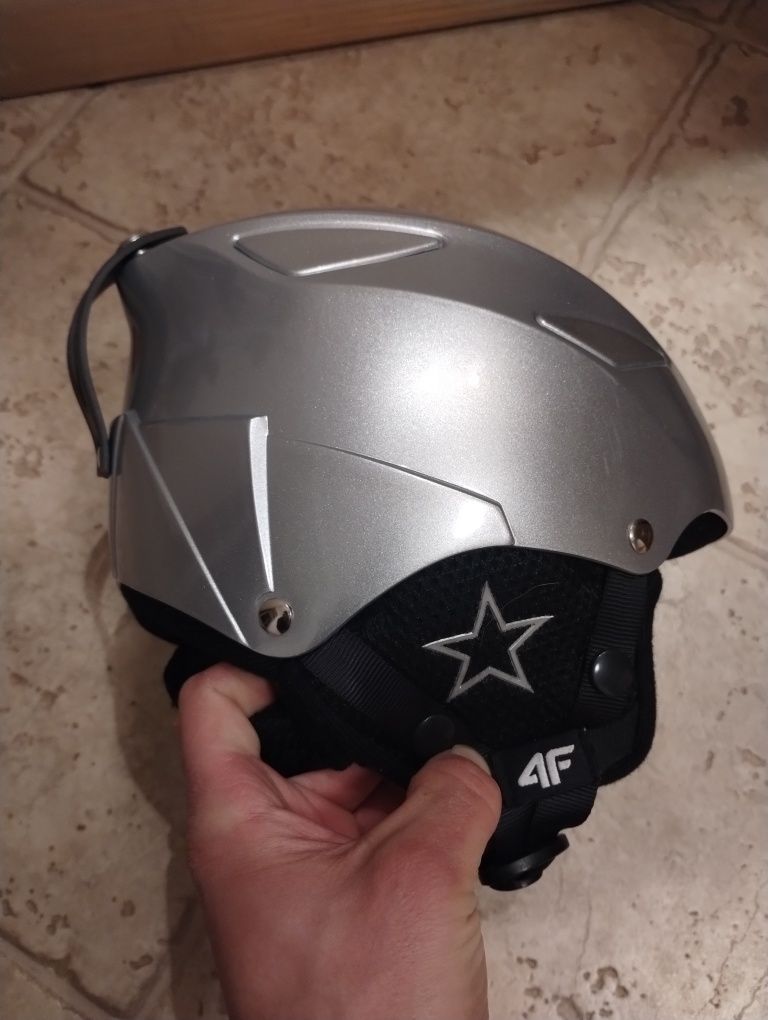 Narty dziecięce buty kask  80 241 narciarski zestaw dla dziecka dzieci