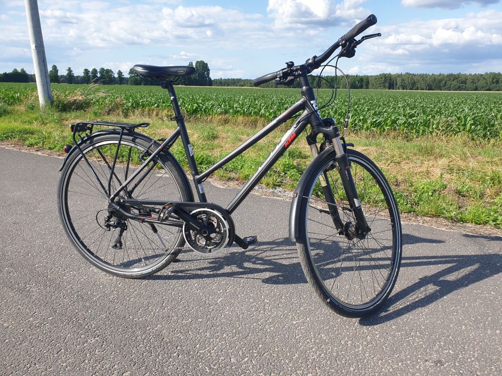 Rower KTM Maranello nie Canyon Trek