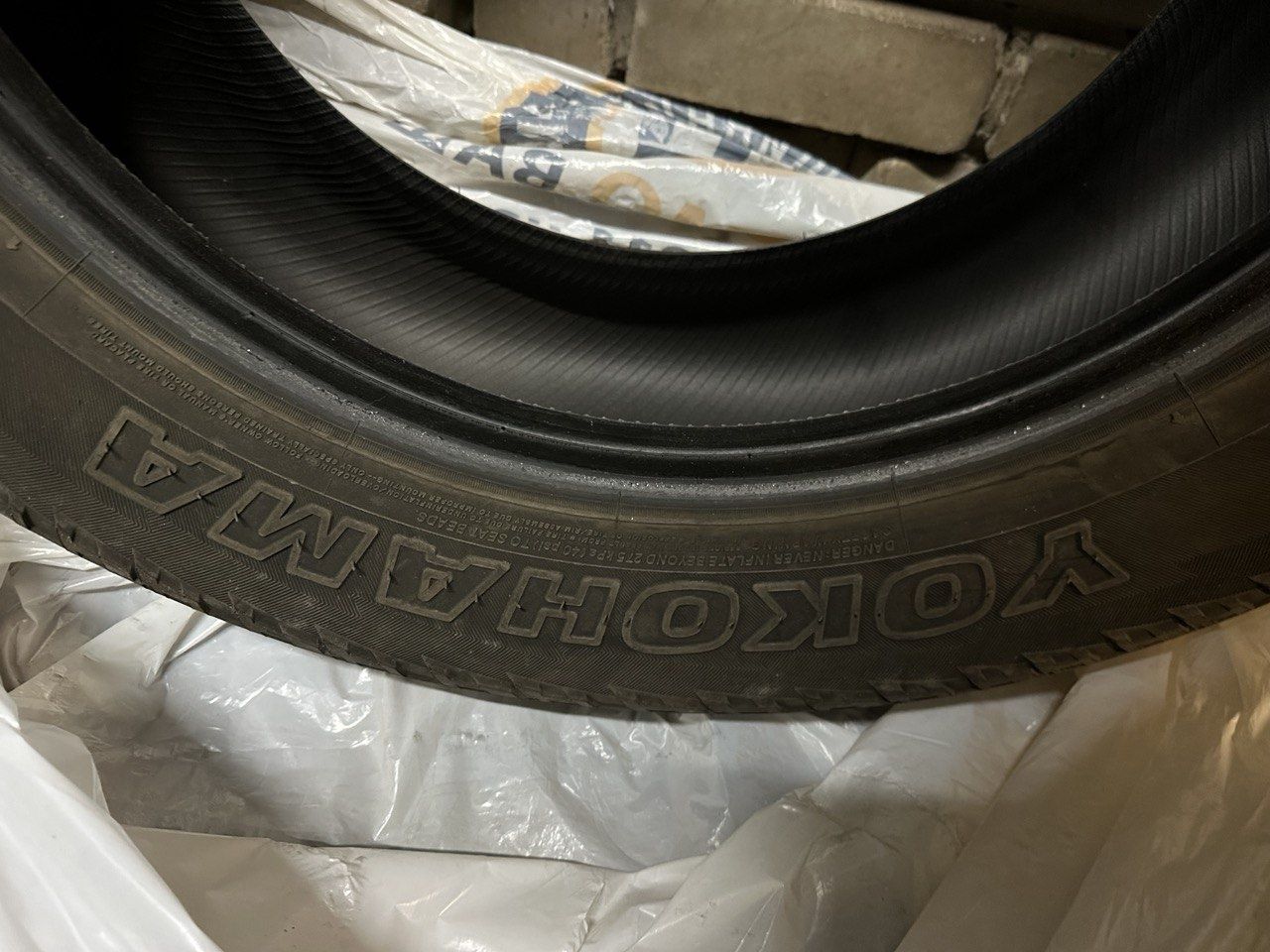 Шины Yokohama Geolandar A/T G015 275/60 R20 115H внедорожная всесезон