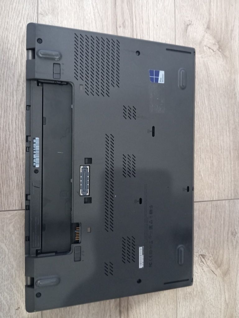 Laptop Lenovo T460 do naprawy albo na części