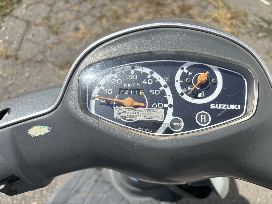 Скутер   SUZUKI LETS 4