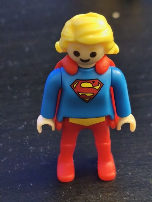 2€ cada figura Kinder surpresa Playmobil