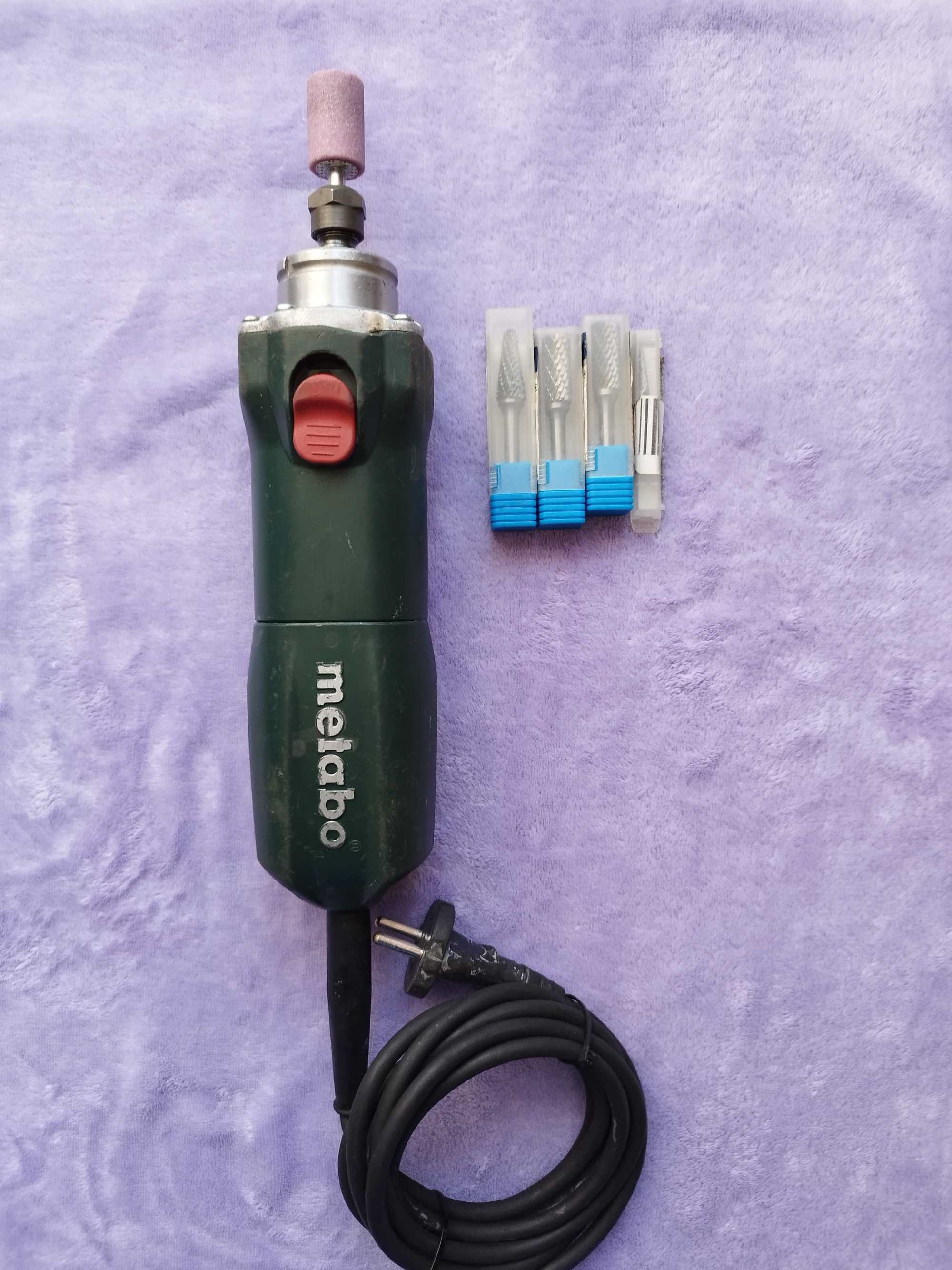 Szlifierka prosta Metabo GE 710 Compact + frezy.