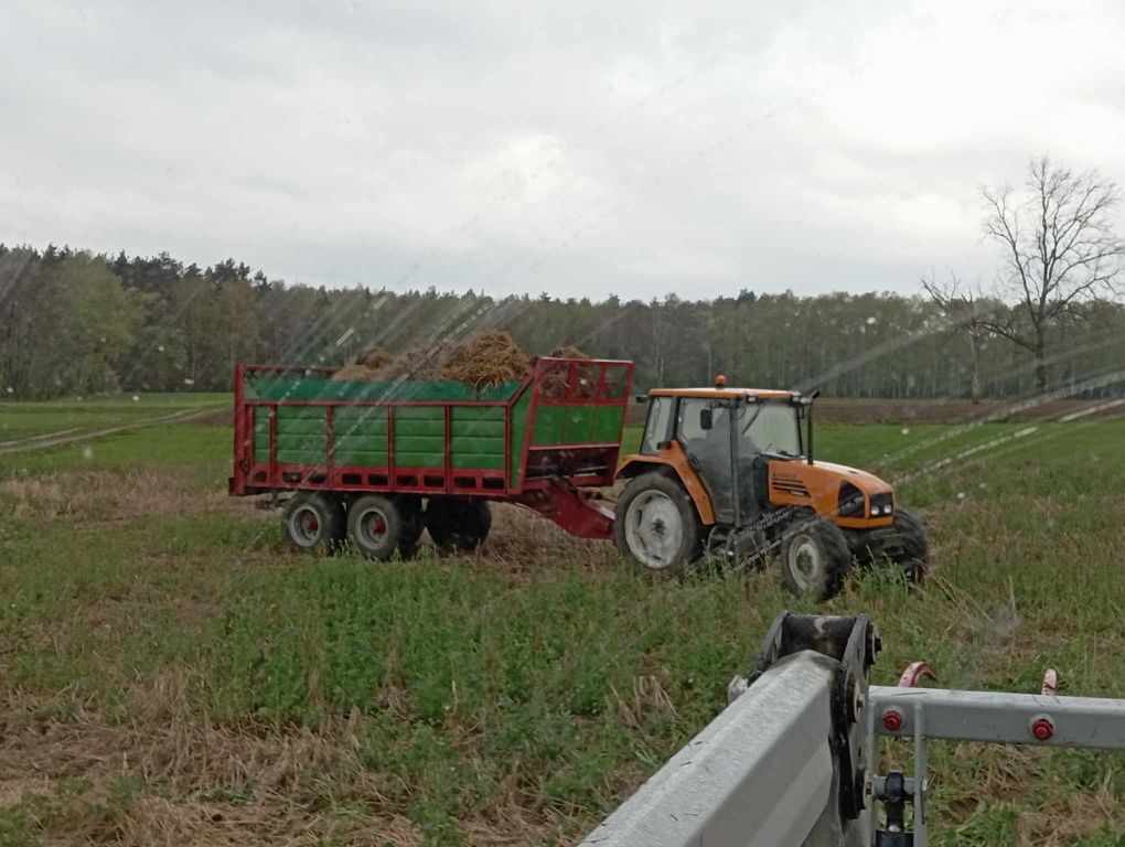 Rozrzutnik obornika 10ton t088