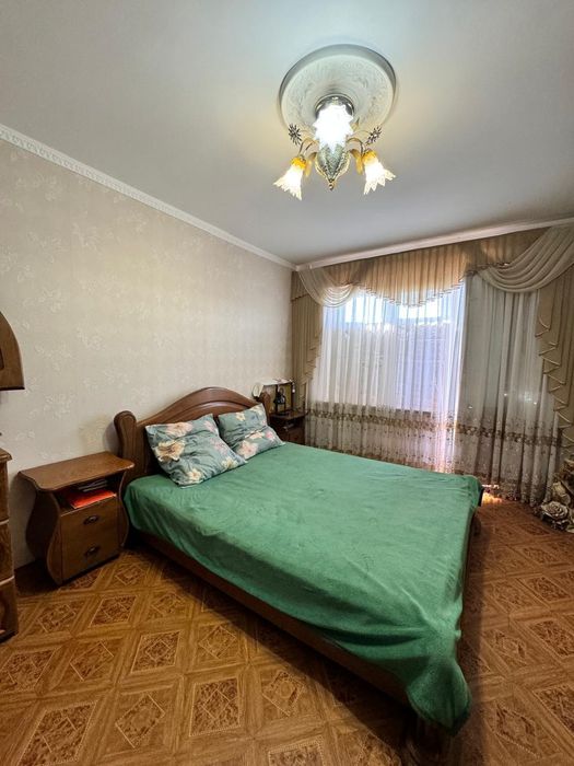 Продам трёхкомнатную квартиру студию.